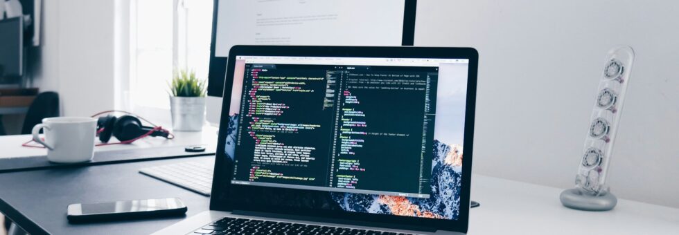 christopher-gower-m_HRfLhgABo-unsplash